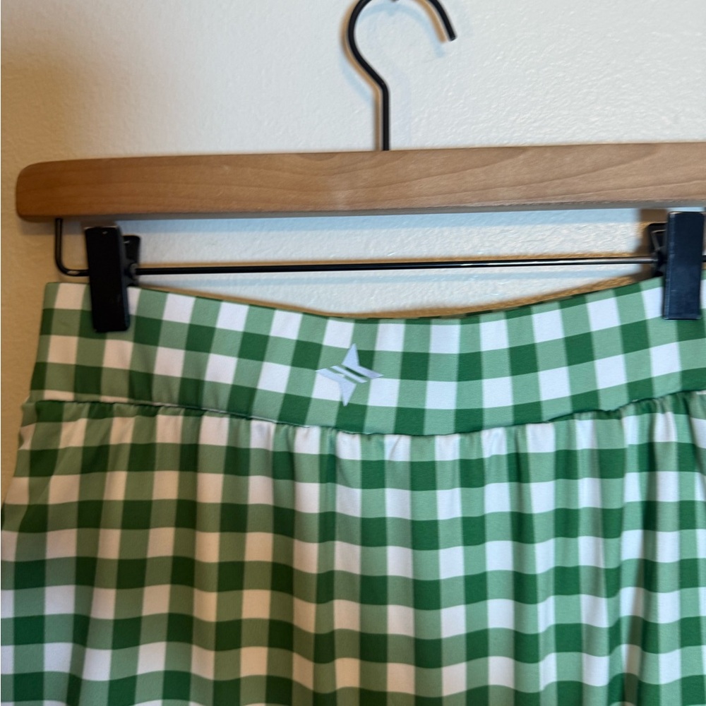 Tuckernuck Green Trellis Golf Skort - Picture 3 of 6